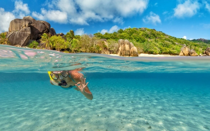 Seychelles snorkeling cost