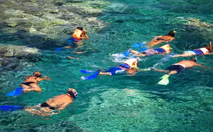 Cano Island snorkeling