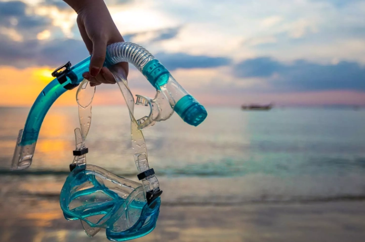 snorkel mask leaking around nose