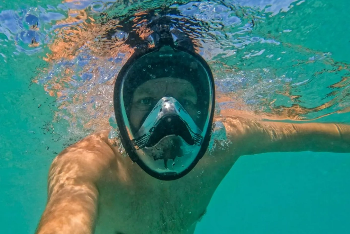 snorkel mask leaking around nose