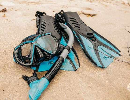 snorkeling mask comparison