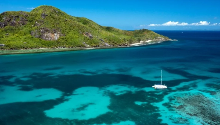 Mahe island snorkeling