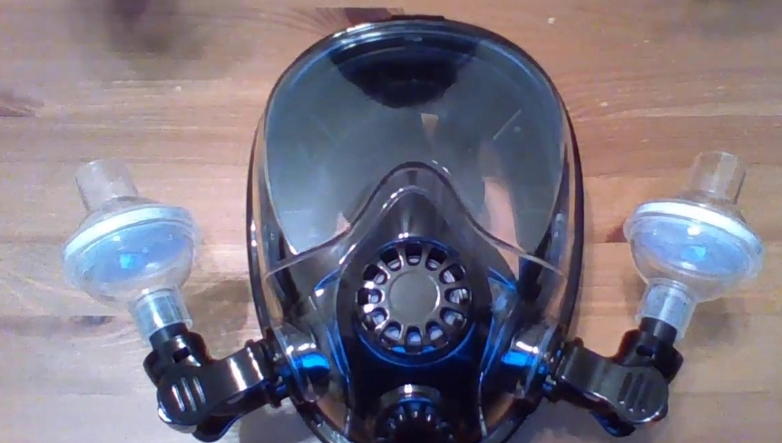 how to clean a foggy snorkel mask