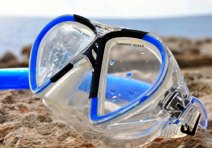 homemade snorkel mask cleaner
