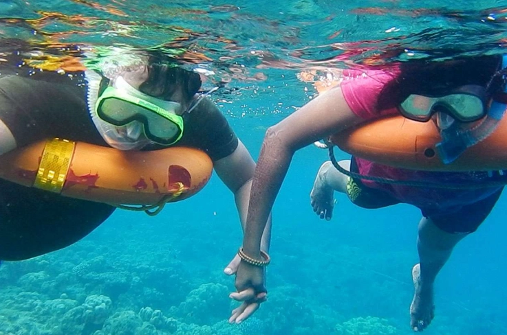 maldives snorkeling non swimmer