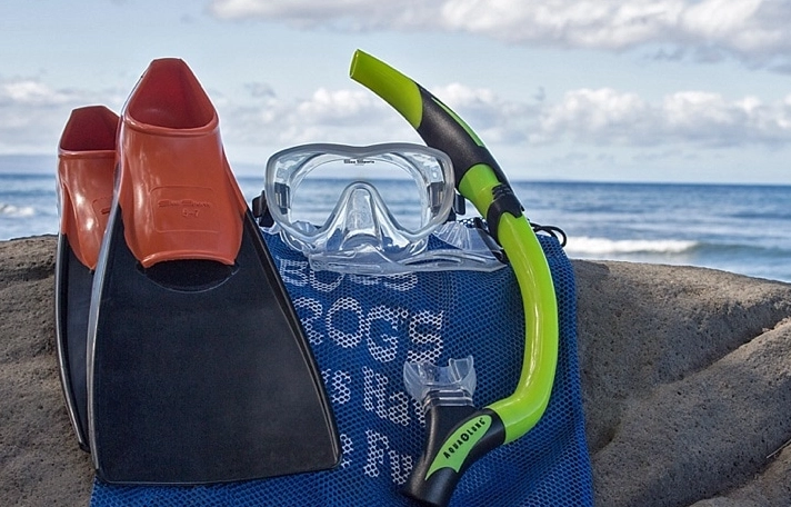 best places to snorkel with rentals