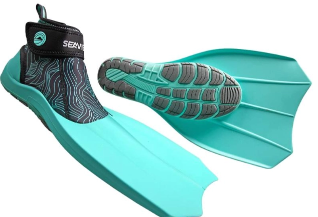 how to choose snorkeling fins for beach