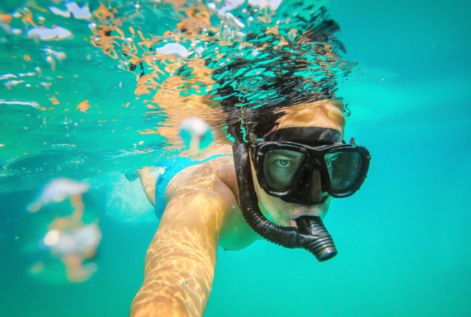 clear water snorkeling equipment