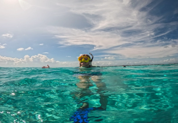 Belize snorkeling tours
