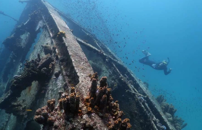 best shipwreck snorkeling spots