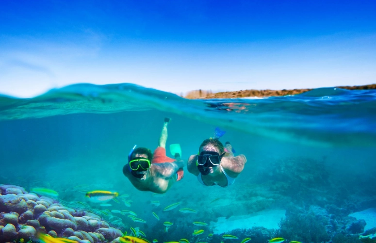 best calm snorkeling spots