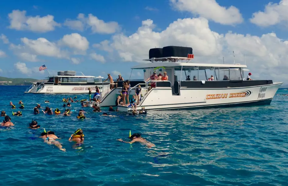 snorkeling boat tours