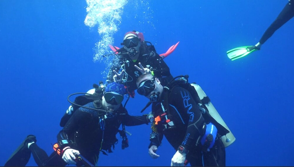 snorkeling buddy system rules