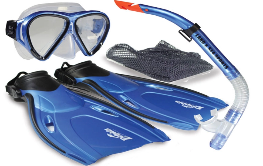 snorkeling gloves